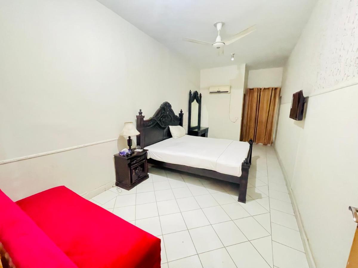 Hotel New Mid City Мултан Экстерьер фото