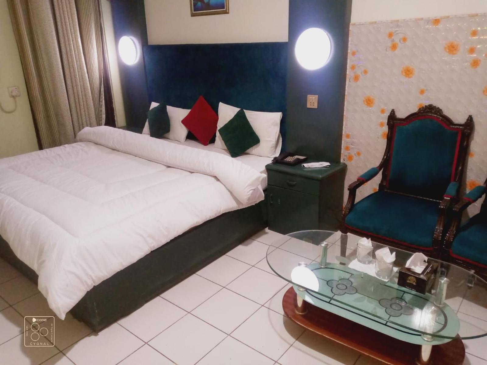 Hotel New Mid City Мултан Экстерьер фото