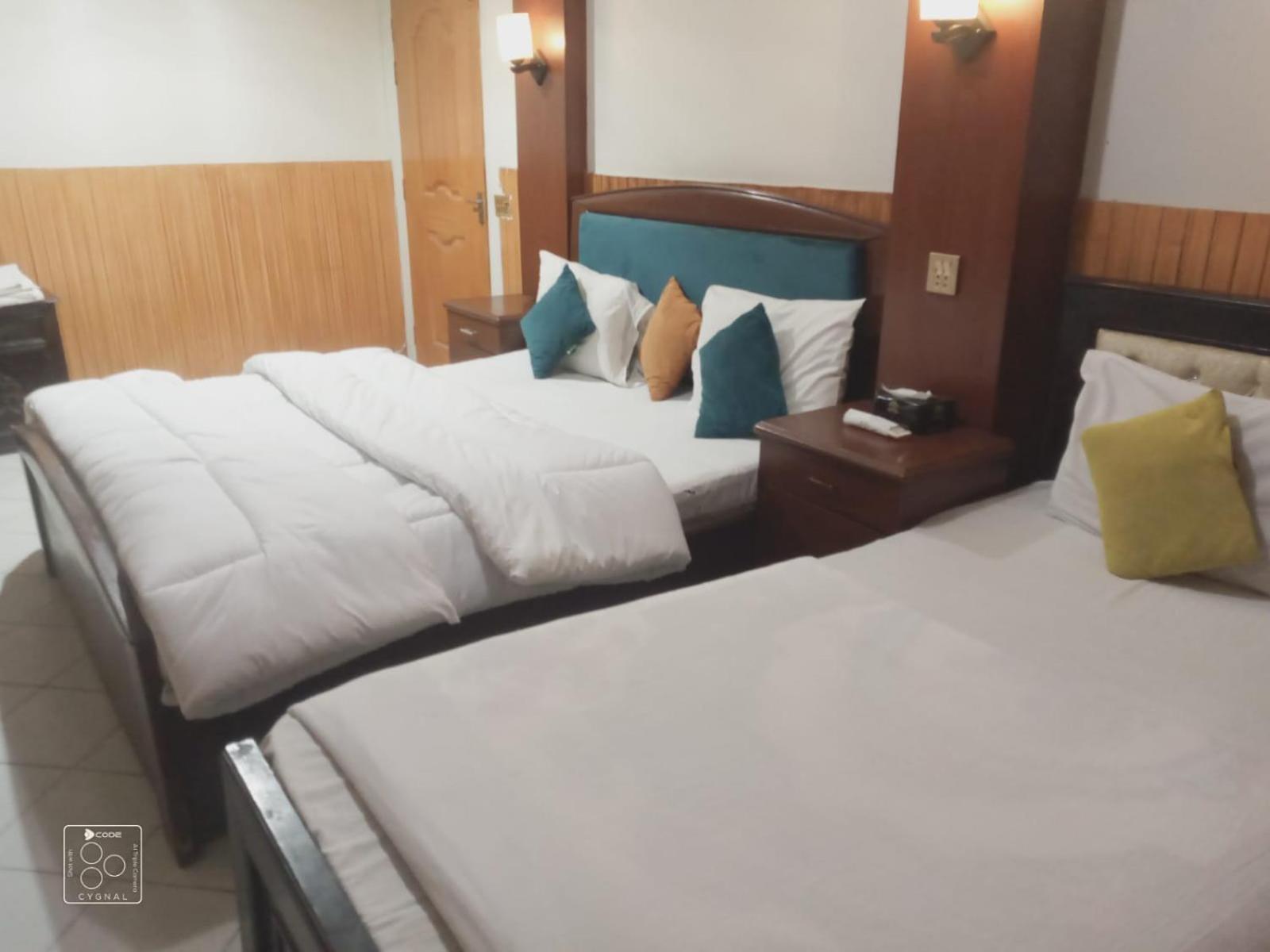 Hotel New Mid City Мултан Экстерьер фото