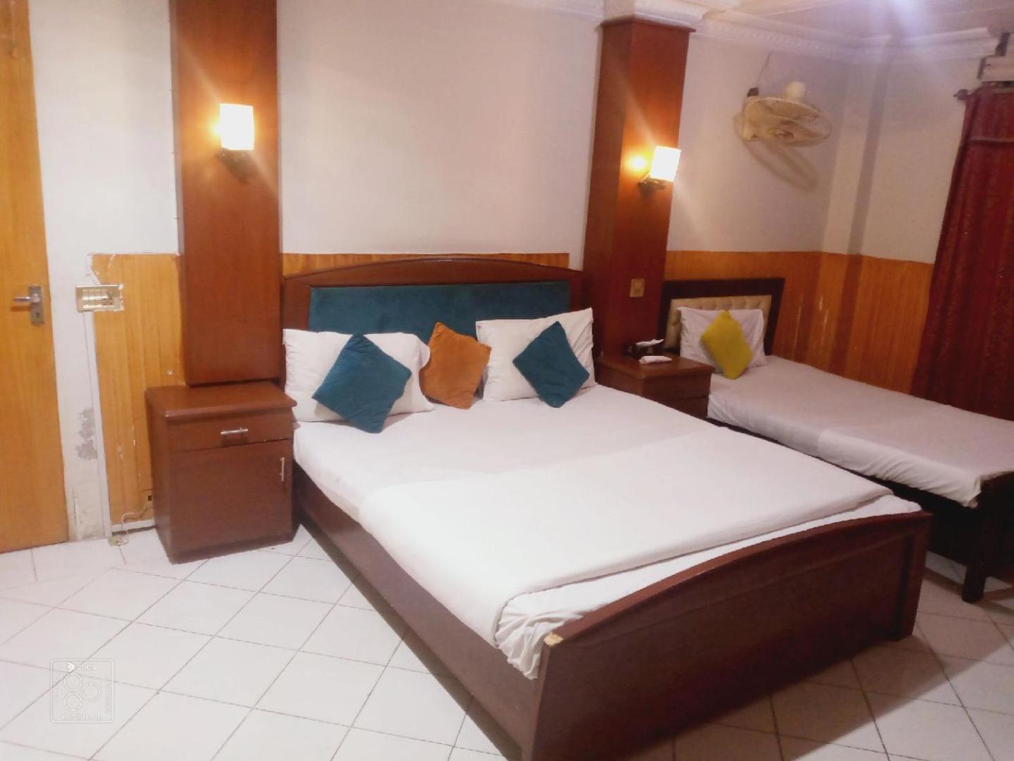 Hotel New Mid City Мултан Экстерьер фото